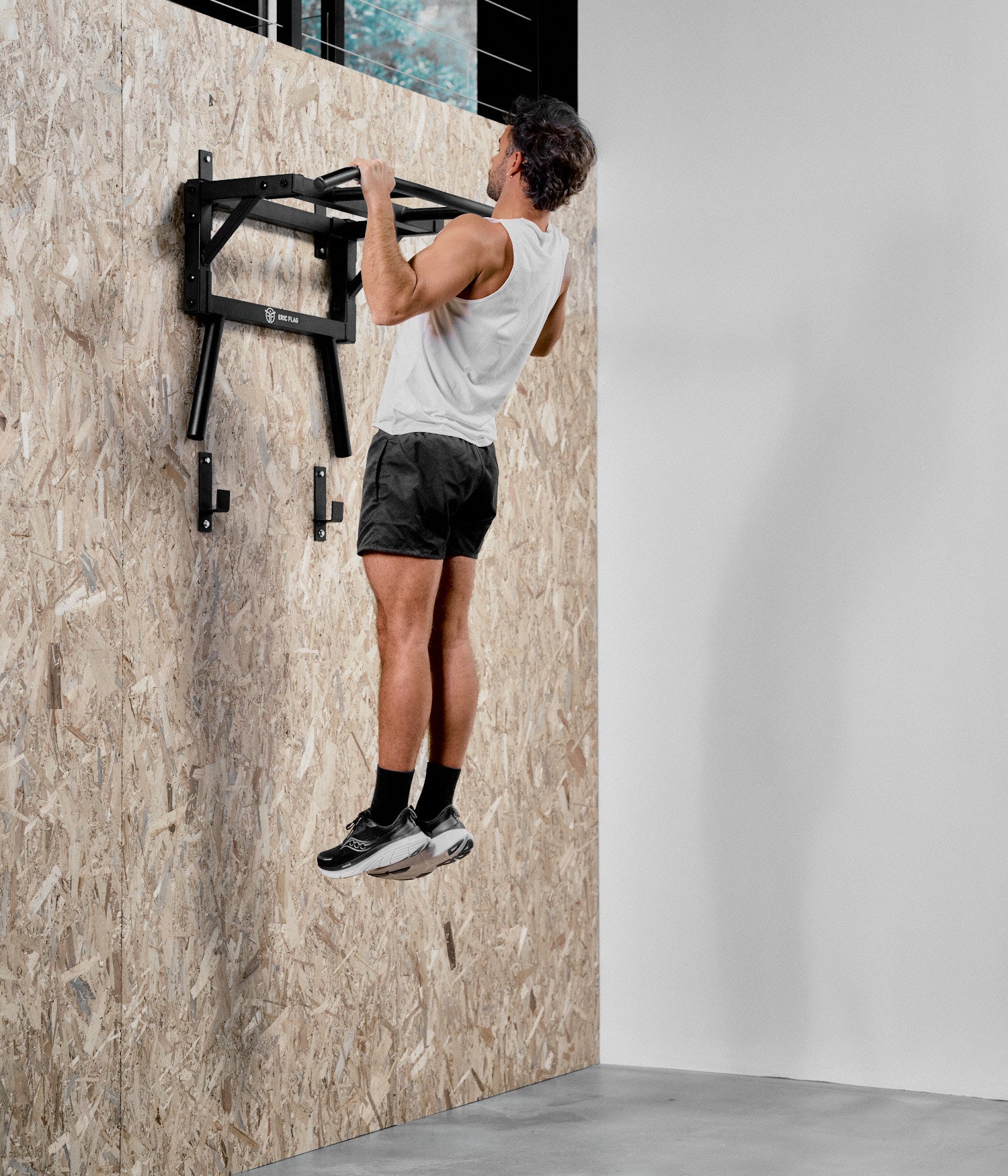 traction sur barre murale